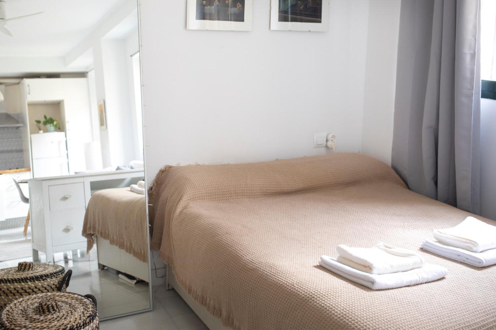 Atico Con Balcon En Pleno Centro Appartement